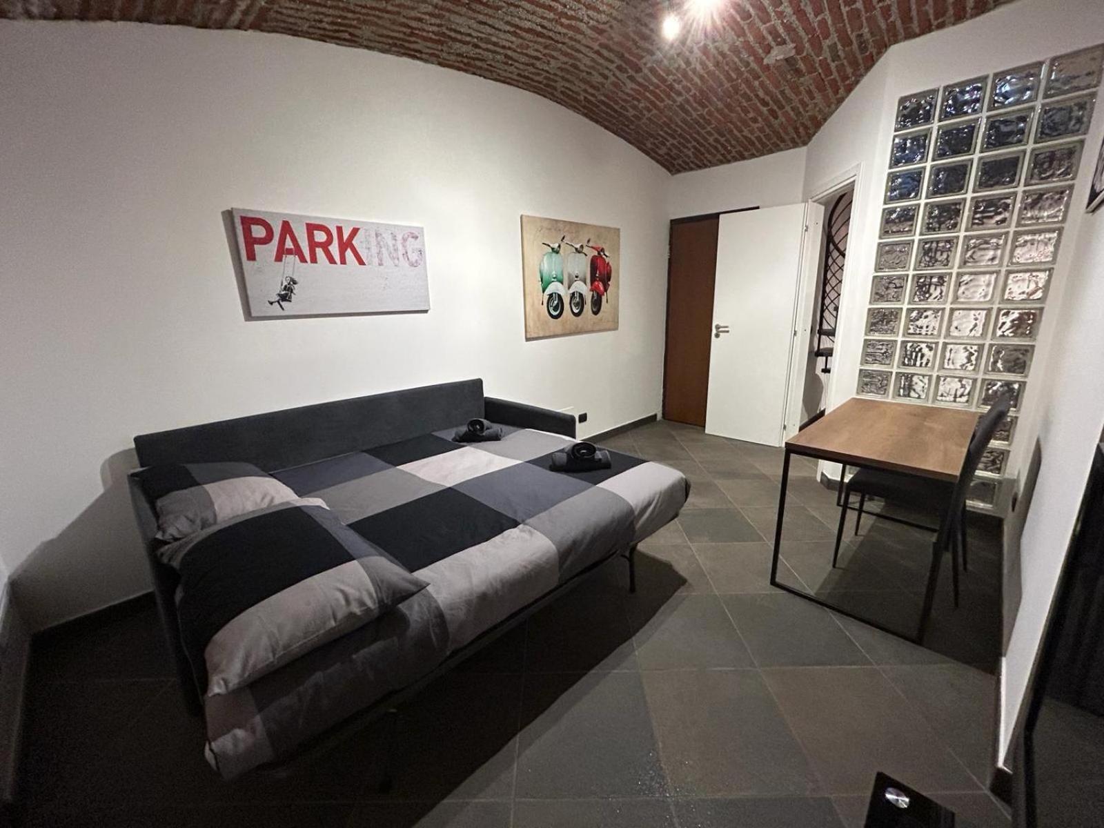 Moderno Loft A 150Mt Dalla Metro "Bernini" Turin Luaran gambar