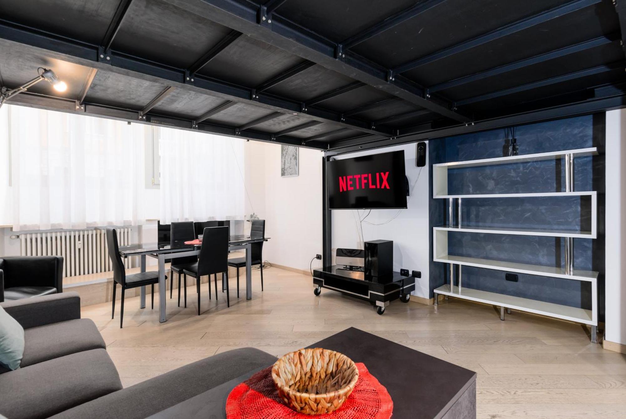Moderno Loft A 150Mt Dalla Metro "Bernini" Turin Luaran gambar