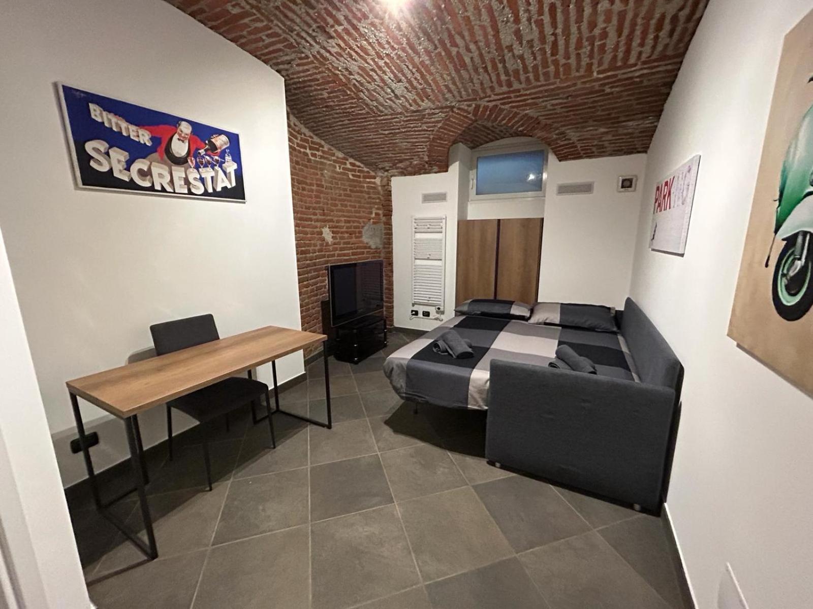 Moderno Loft A 150Mt Dalla Metro "Bernini" Turin Luaran gambar
